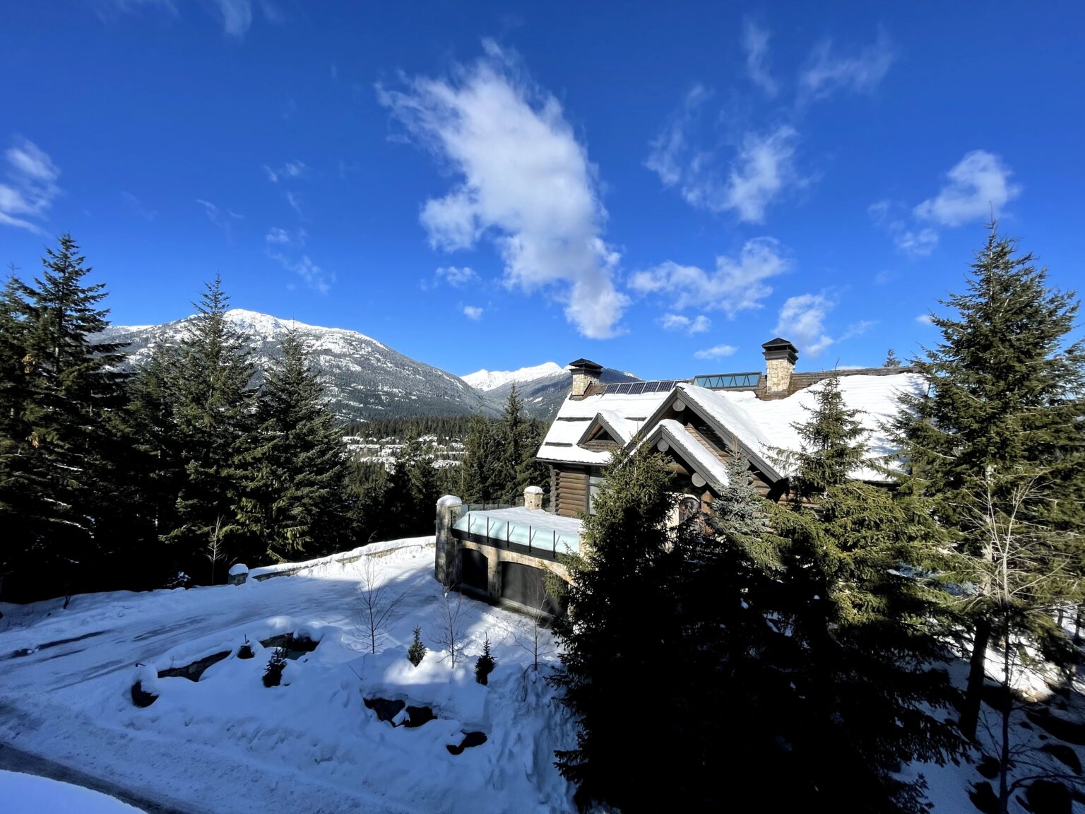 2024 Sunridge Plateau Luxury Homes Close to Whistler Village